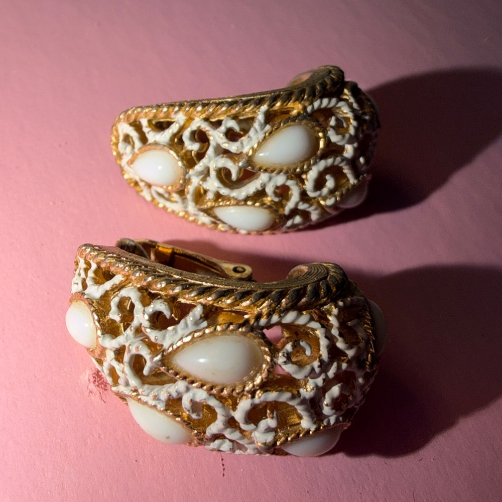 Vintage Crown Trafari  milk glass clip earrings